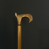 جزئیات دستهی عصا مدل دریا ساخته شده از چوب گردوی گیلان