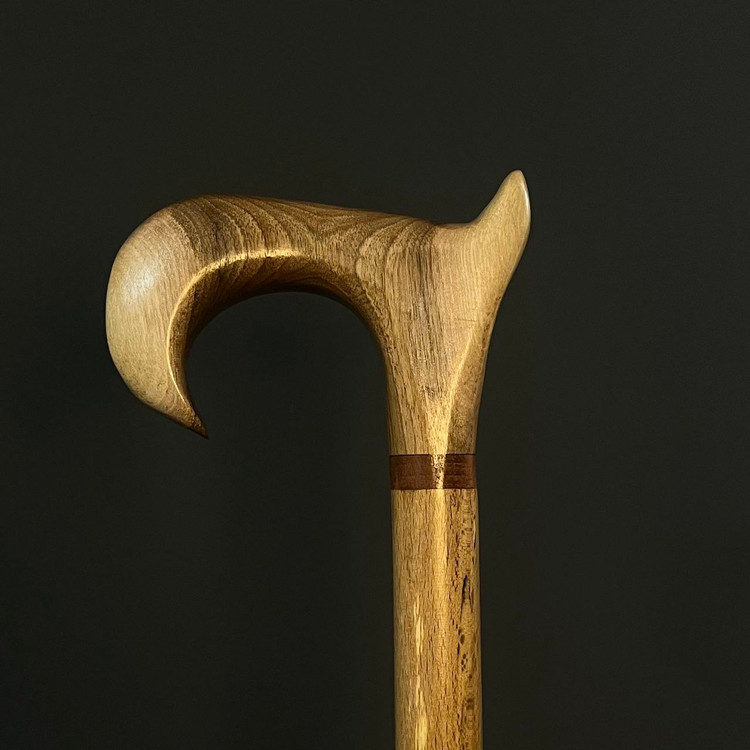 عصای چوبی دستساز مدل دریا با دسته منحنی و طراحی الهامگرفته از موج دریا