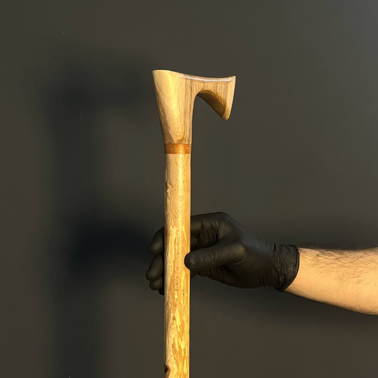 خرید عصای طبی سبک با طراحی متفاوت از فروشگاه و گالری هنری عصاخان