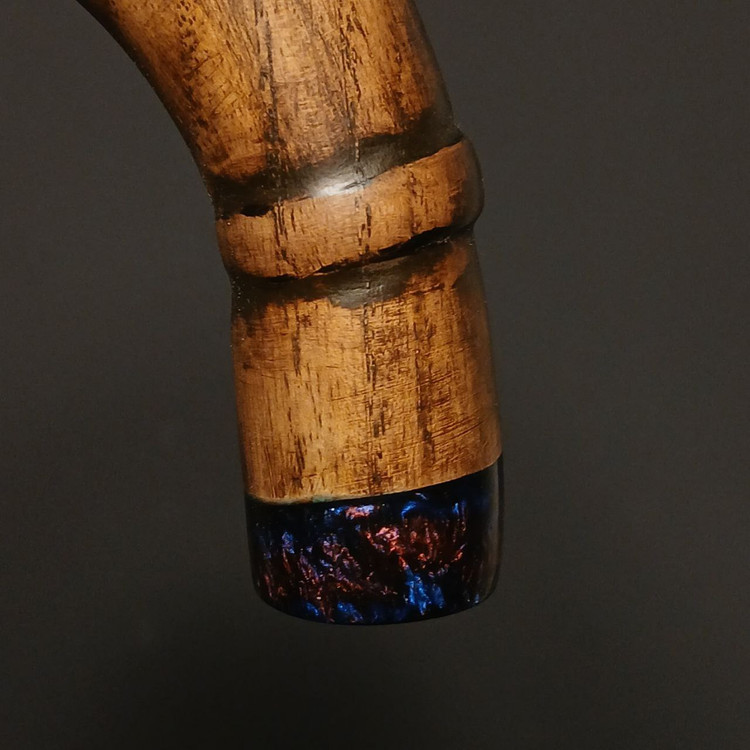 عصا سنتی چوبی با ترکیب چوب آزاد و ون، مقاوم و مناسب استفاده روزمره یا کلکسیونی