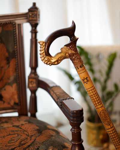 عصا دست ساز مدل مارین اثری فاخر از گالری عصاخان