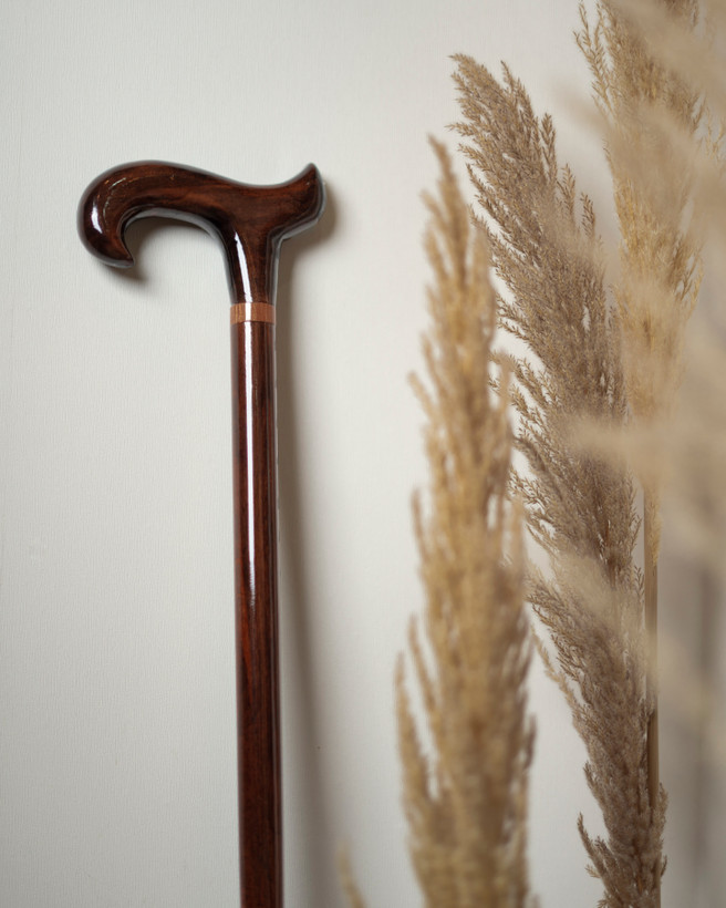 عصا مدل آرمان با دسته گردویی شکلاتی