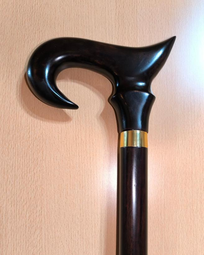 عصا مدل مانا ساخته شده از چوب گردو و ملچ