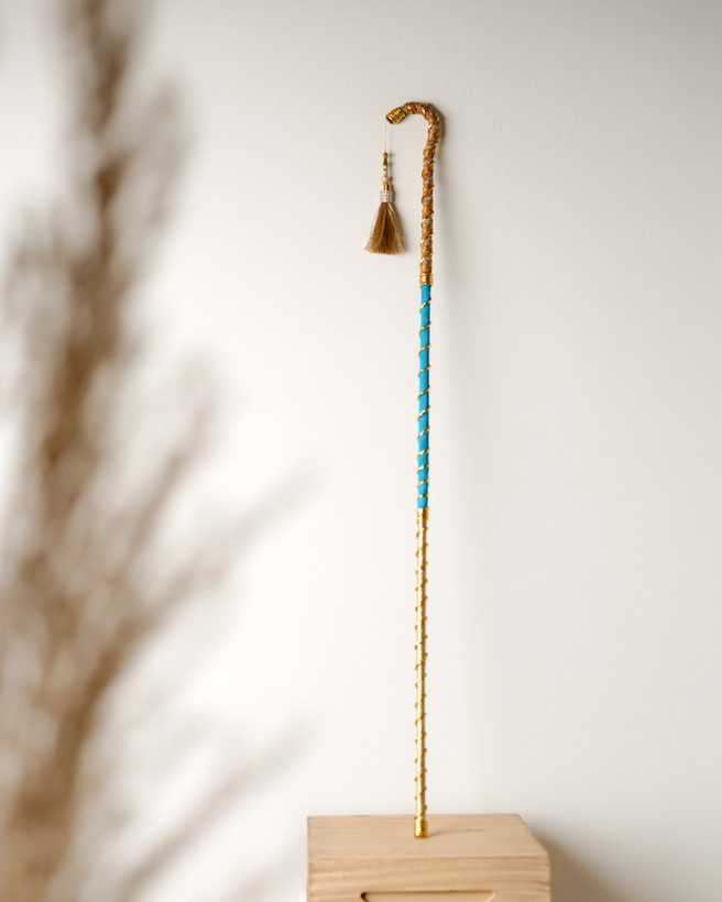 عصای خیزران طبیعی با طراحی بسیار خاص و اصیل از گالری هنری عصاخان