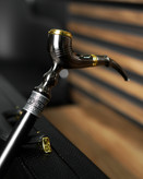 نمای نزدیک حلقه و اتصال دسته به بدنه عصای پیپ — کیفیت ساخت و پرداخت دقیق